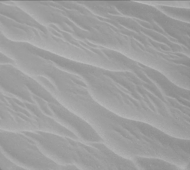 Sol 1749: Mast Camera (Mastcam)