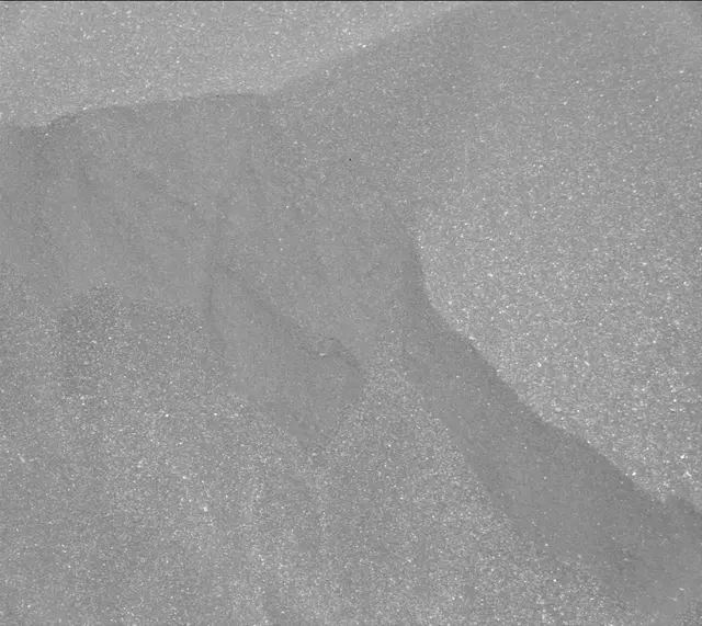 Sol 1749: Mast Camera (Mastcam)