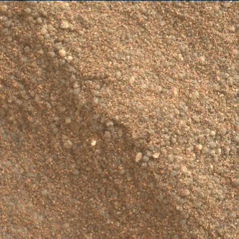 Sol 1749: Mars Hand Lens Imager (MAHLI)