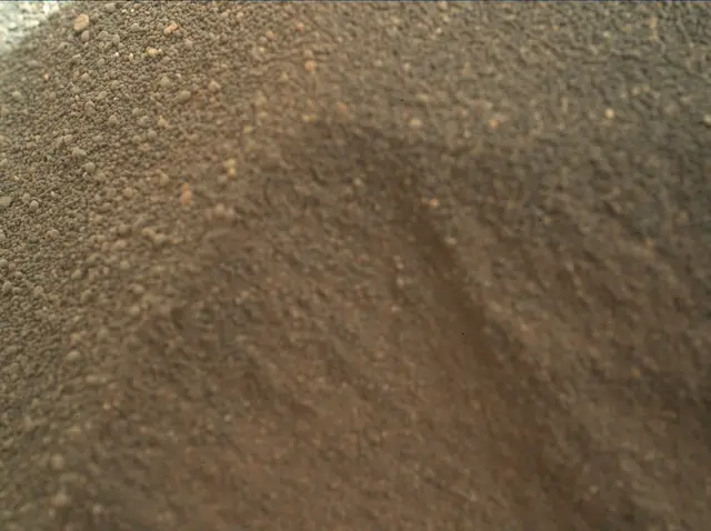 Sol 1749: Mars Hand Lens Imager (MAHLI)