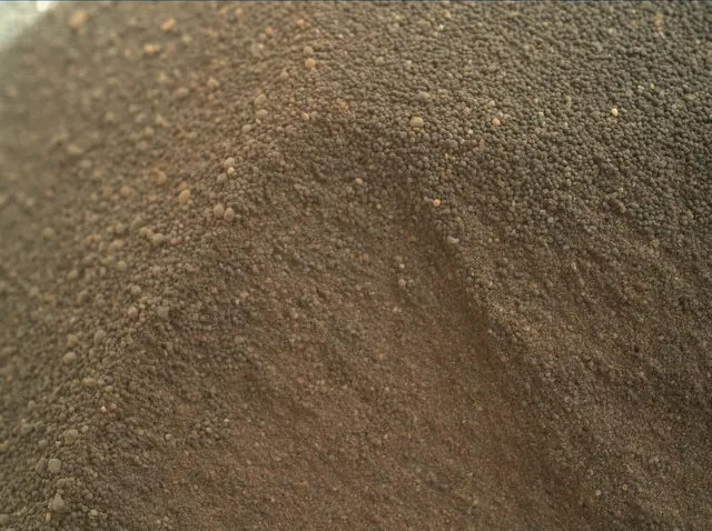 Sol 1749: Mars Hand Lens Imager (MAHLI)