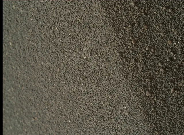 Sol 1749: Mars Hand Lens Imager (MAHLI)