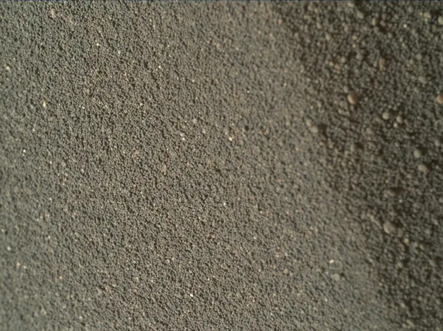 Sol 1749: Mars Hand Lens Imager (MAHLI)