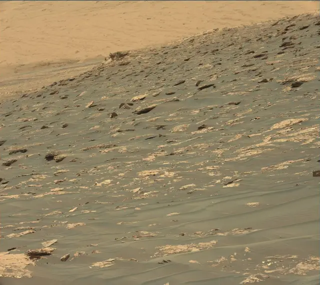 Sol 1751: Mast Camera (Mastcam)