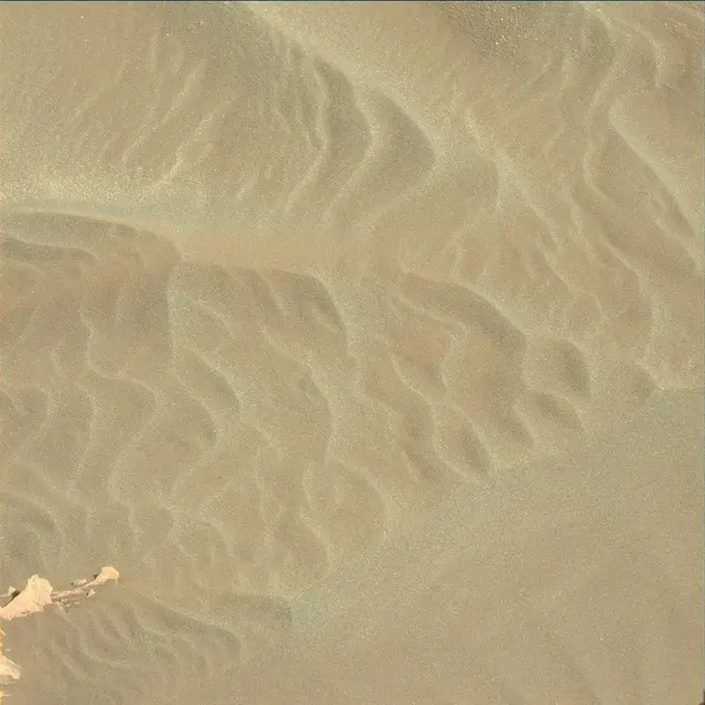 Sol 1751: Mast Camera (Mastcam)
