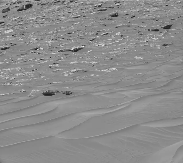Sol 1752: Mast Camera (Mastcam)