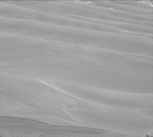 Sol 1752: Mast Camera (Mastcam)