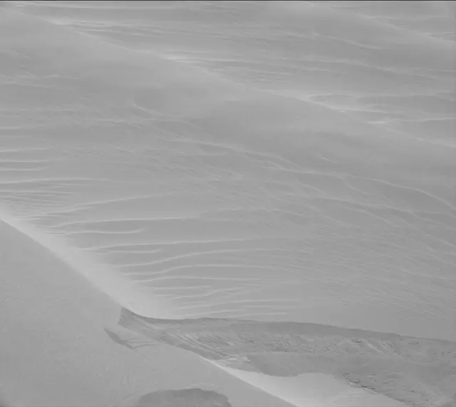 Sol 1752: Mast Camera (Mastcam)