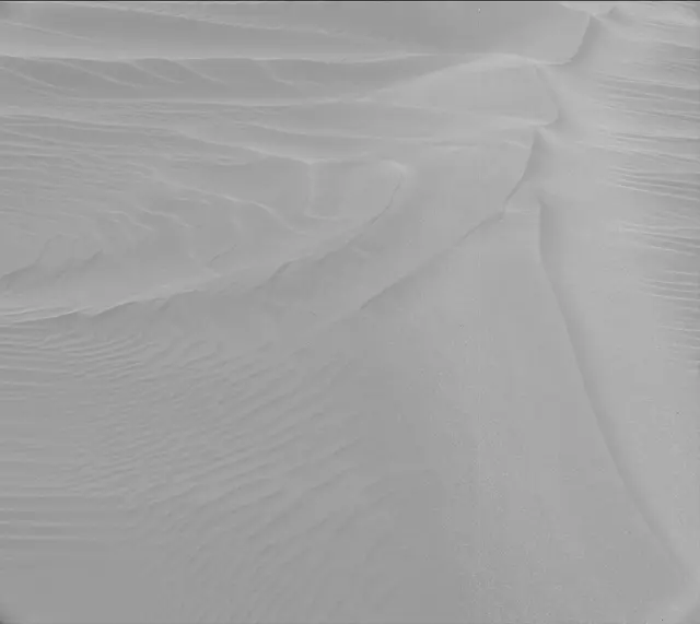 Sol 1752: Mast Camera (Mastcam)