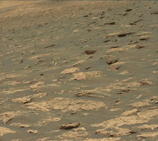 Sol 1752: Mast Camera (Mastcam)