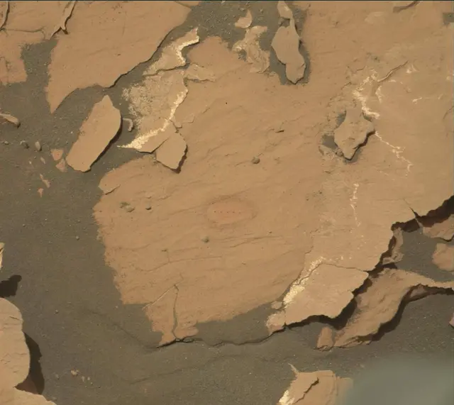 Sol 1753: Mast Camera (Mastcam)