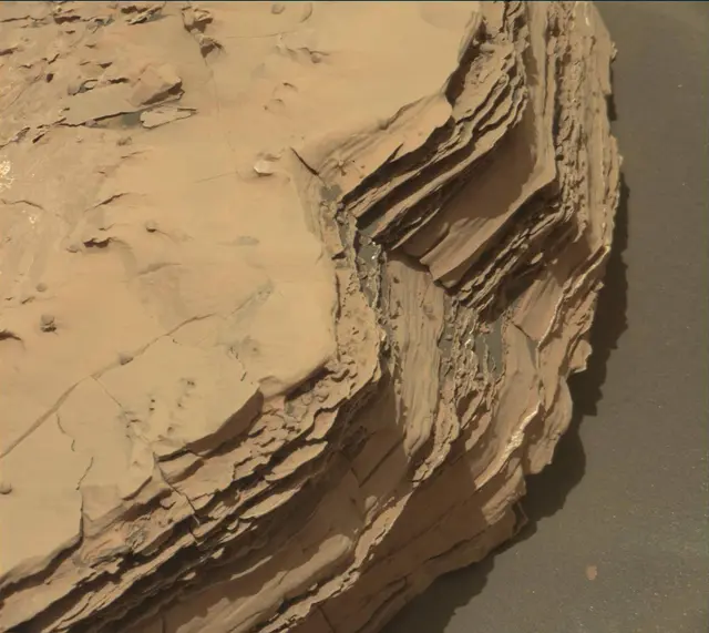Sol 1753: Mast Camera (Mastcam)