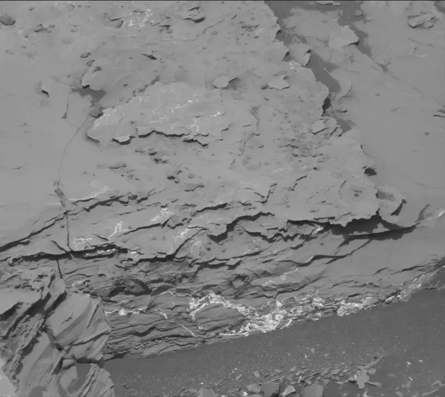 Sol 1753: Mast Camera (Mastcam)