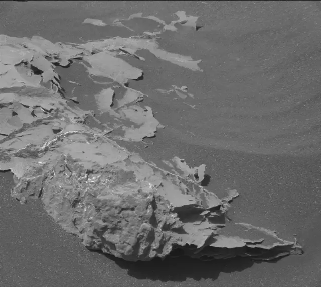 Sol 1754: Mast Camera (Mastcam)