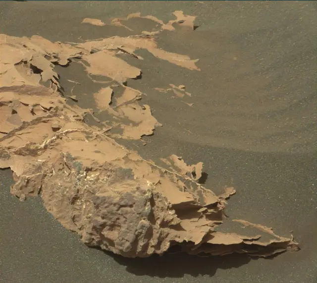Sol 1754: Mast Camera (Mastcam)