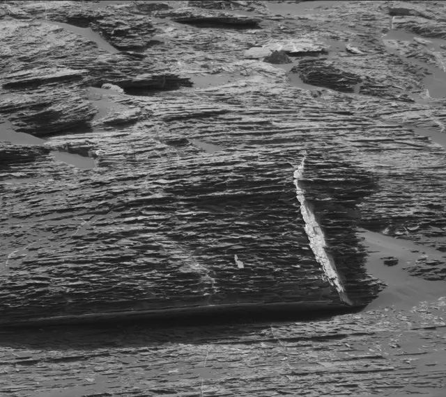 Sol 1782: Mast Camera (Mastcam)