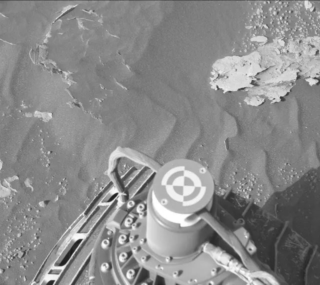 Sol 1785: Mast Camera (Mastcam)