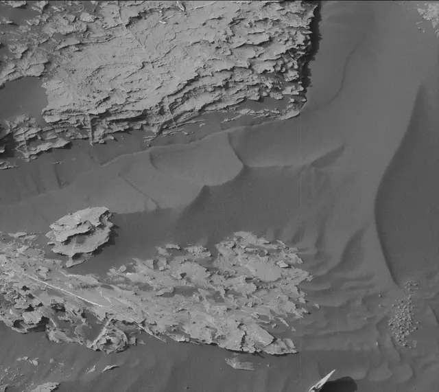 Sol 1785: Mast Camera (Mastcam)