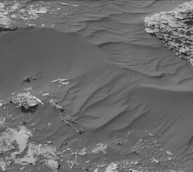 Sol 1785: Mast Camera (Mastcam)