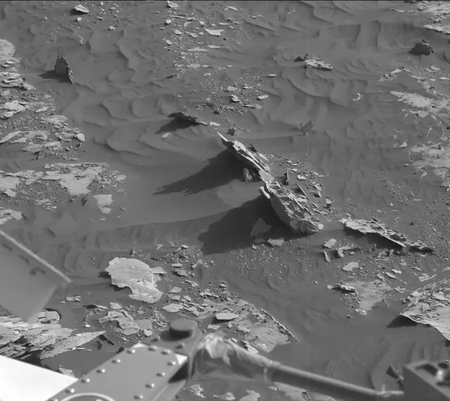 Sol 1785: Mast Camera (Mastcam)