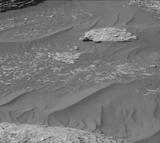 Sol 1785: Mast Camera (Mastcam)