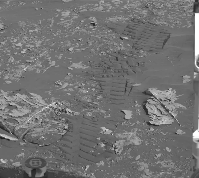 Sol 1785: Mast Camera (Mastcam)