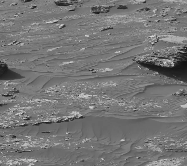 Sol 1785: Mast Camera (Mastcam)