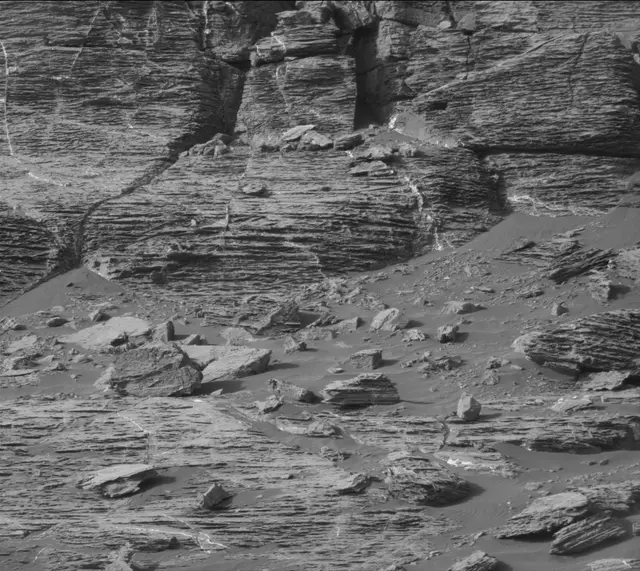 Sol 1785: Mast Camera (Mastcam)