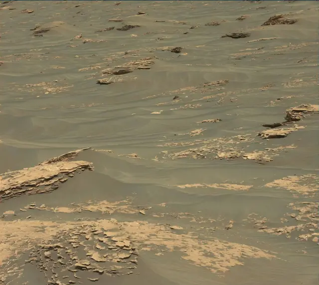 Sol 1786: Mast Camera (Mastcam)