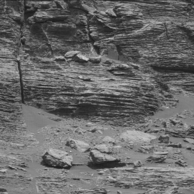 Sol 1786: Mast Camera (Mastcam)