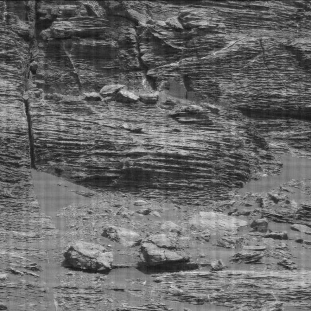 Sol 1786: Mast Camera (Mastcam)