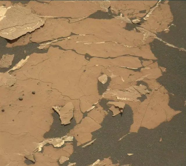 Sol 1787: Mast Camera (Mastcam)