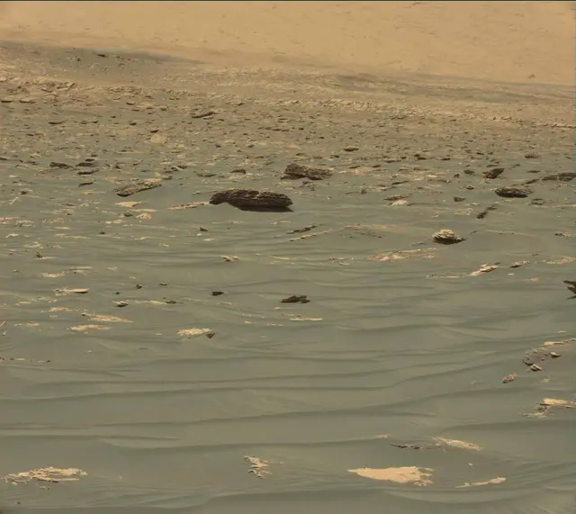 Sol 1792: Mast Camera (Mastcam)