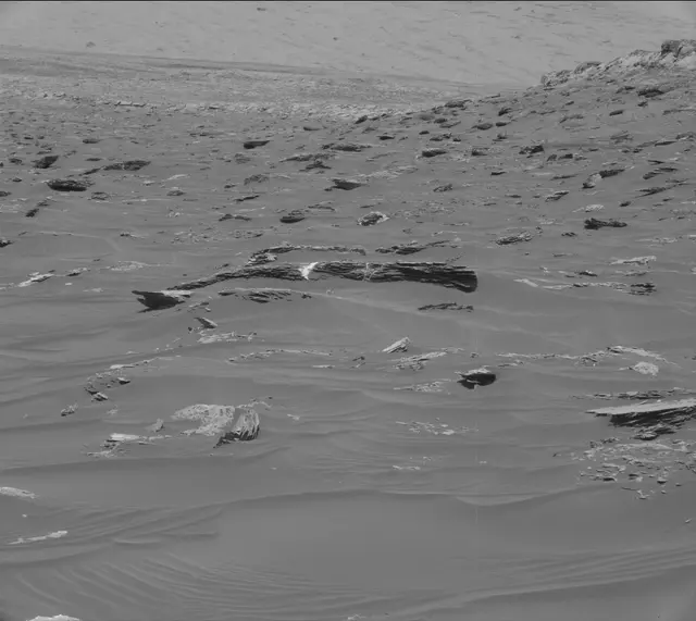 Sol 1792: Mast Camera (Mastcam)