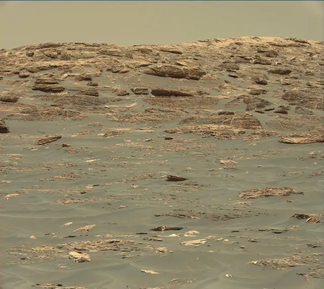Sol 1792: Mast Camera (Mastcam)