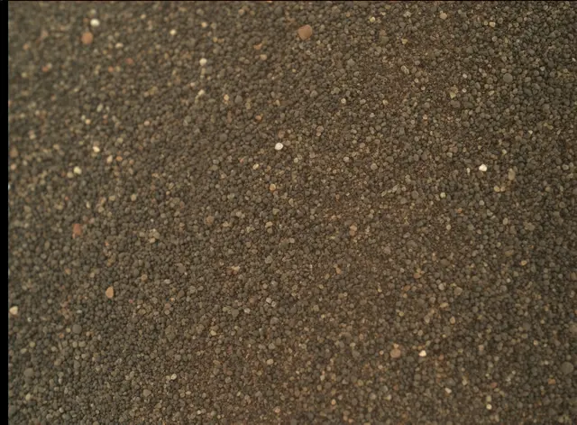 Sol 1793: Mars Hand Lens Imager (MAHLI)