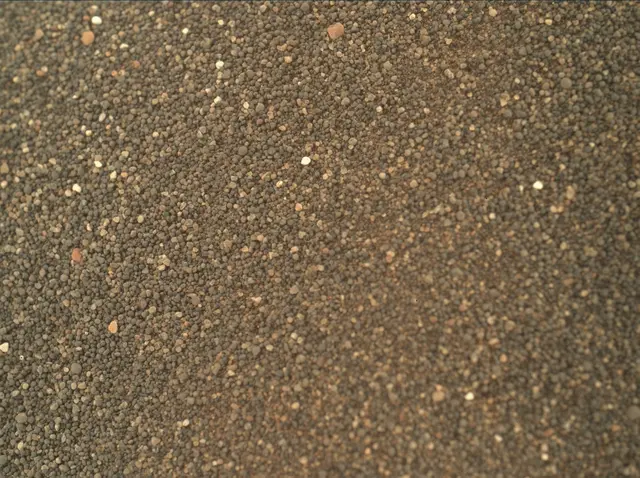 Sol 1793: Mars Hand Lens Imager (MAHLI)