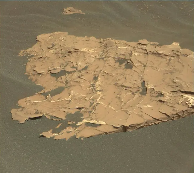 Sol 1795: Mast Camera (Mastcam)