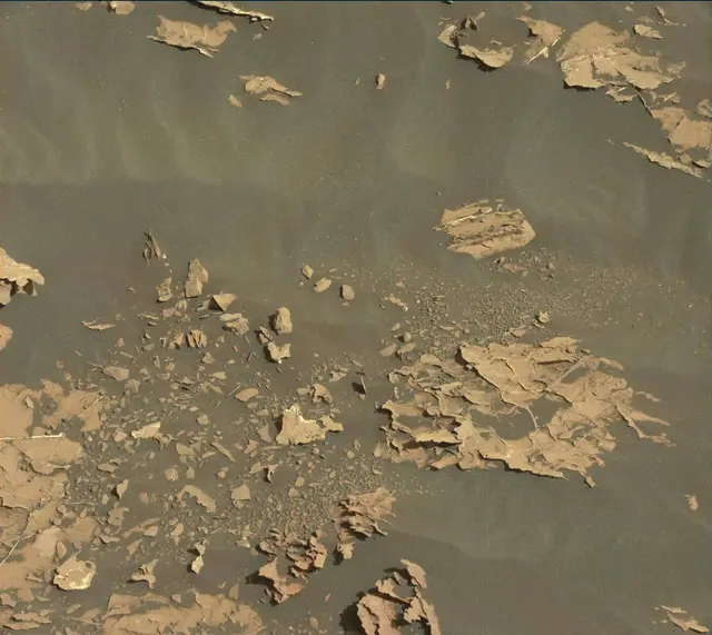 Sol 1796: Mast Camera (Mastcam)