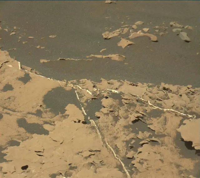 Sol 1796: Mast Camera (Mastcam)