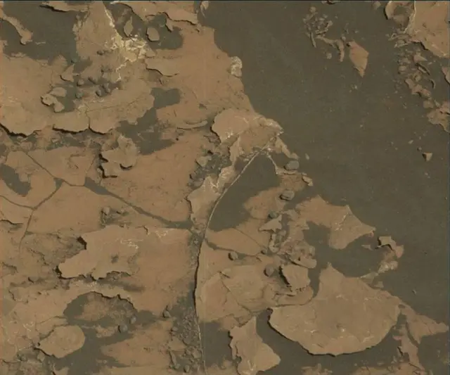 Sol 1797: Mast Camera (Mastcam)