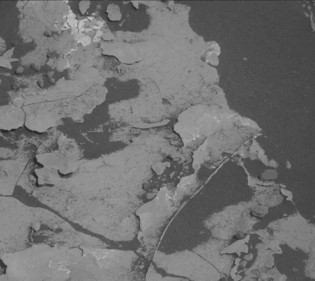 Sol 1797: Mast Camera (Mastcam)