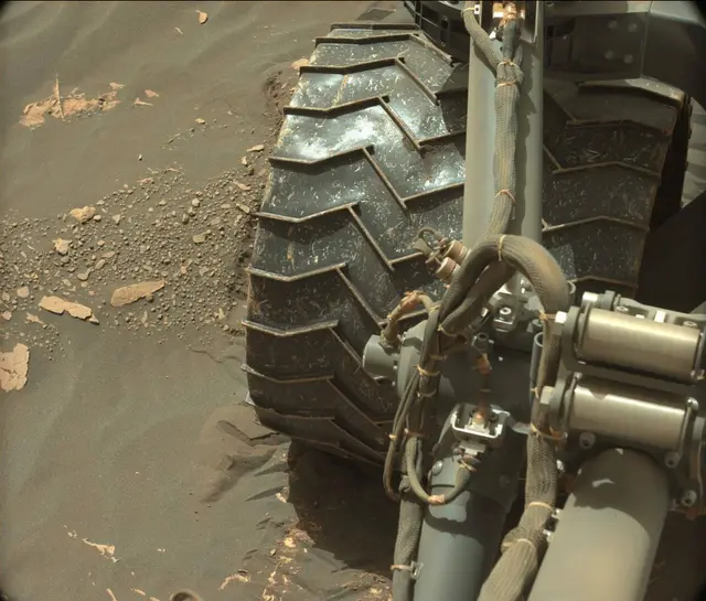Sol 1798: Mast Camera (Mastcam)