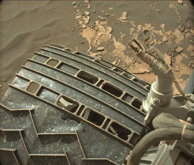 Sol 1798: Mast Camera (Mastcam)