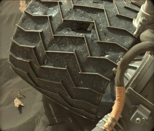 Sol 1798: Mast Camera (Mastcam)