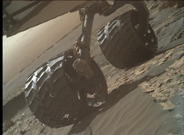 Sol 1798: Mars Hand Lens Imager (MAHLI)