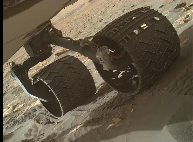 Sol 1798: Mars Hand Lens Imager (MAHLI)
