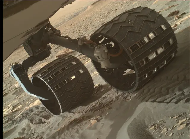 Sol 1798: Mars Hand Lens Imager (MAHLI)