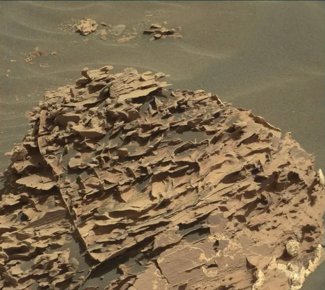 Sol 1800: Mast Camera (Mastcam)