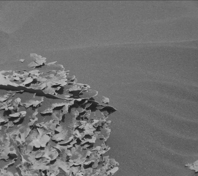 Sol 1800: Mast Camera (Mastcam)